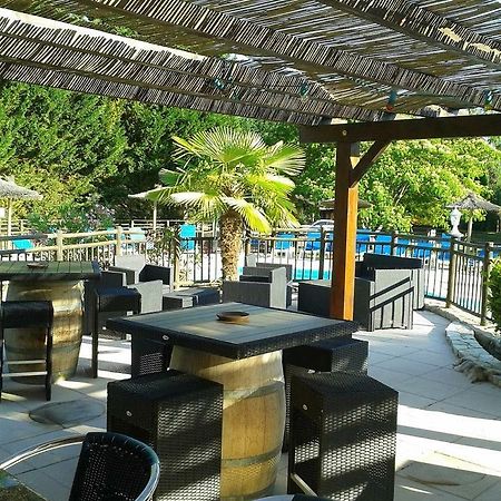 Domaine De Guillalmes Hotel Fumel ภายนอก รูปภาพ