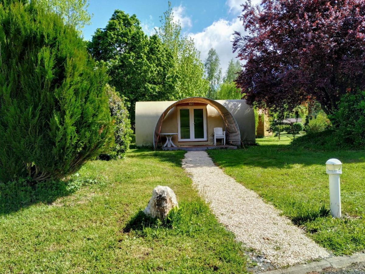 Domaine De Guillalmes Hotel Fumel ภายนอก รูปภาพ