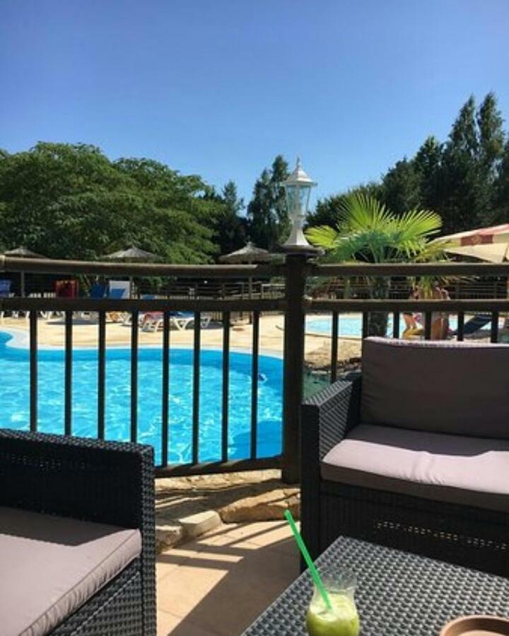 Domaine De Guillalmes Hotel Fumel ภายนอก รูปภาพ